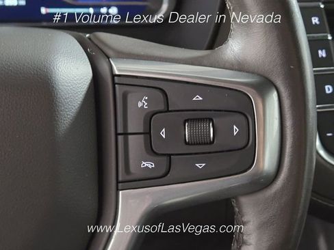 Used 2022 Chevrolet Tahoe Z71 w/ Luxury Package AWD/4WD image 35