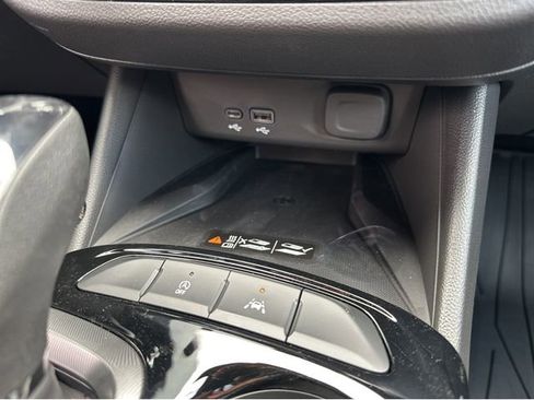 New 2026 Buick Envista Sport Touring w/ Convenience I Package image 21