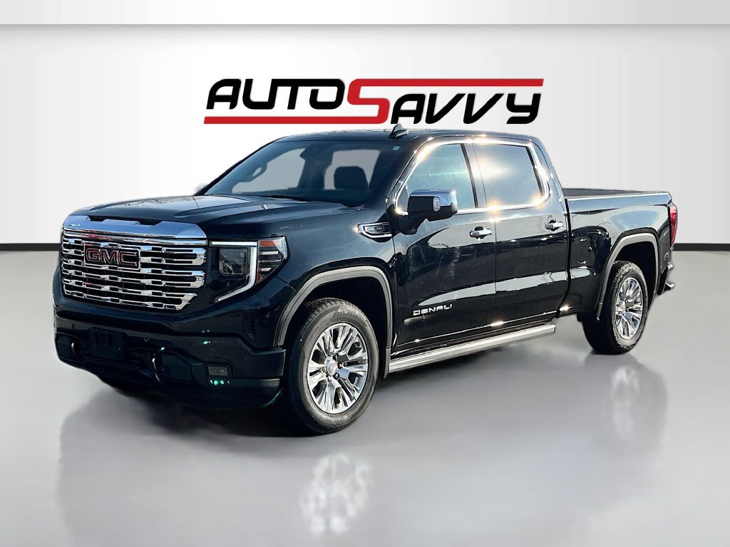 Used 2023 GMC Sierra 1500 Denali w/ Technology Package AWD/4WD image 3