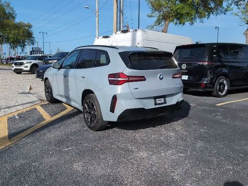 Used 2025 BMW X3 xDrive30i image 4