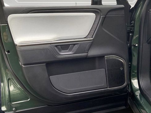 Used 2025 Rivian R1T Adventure image 18