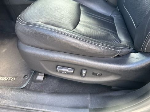 Used 2013 Kia Sorento EX image 14