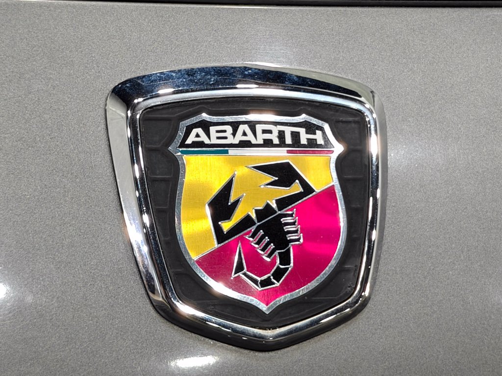 Used 2013 FIAT 500 Abarth w/ Comfort/Convenience Group FWD image 29