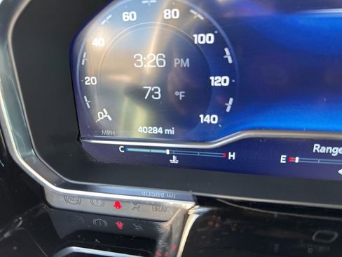 Used 2022 Chevrolet Silverado 1500 LT w/ Z71 Off-Road Package image 21