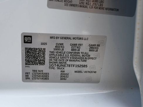 Used 2026 GMC Sierra 2500 SLT AWD/4WD image 29