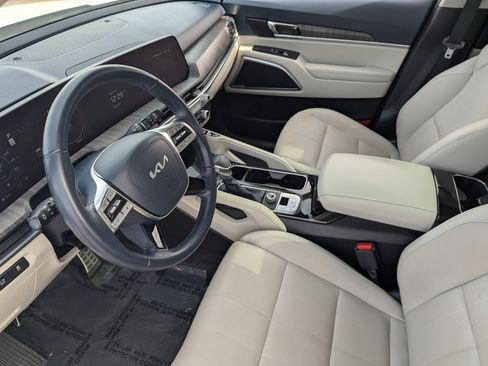 Certified 2023 Kia Telluride SX image 19