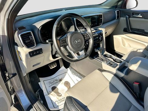 Certified 2020 Kia Sportage SX image 9