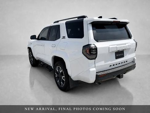 Used 2025 Toyota 4Runner TRD Sport Premium w/ Tow Technology Package AWD/4WD image 6