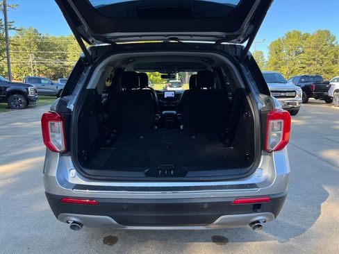 Used 2023 Ford Explorer Limited w/ Equipment Group 301A image 19