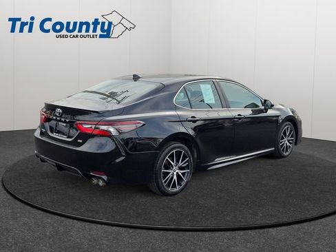 Certified 2023 Toyota Camry SE FWD image 8