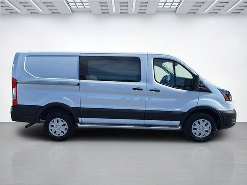 Used 2024 Ford Transit 250 Low Roof w/ Exterior Upgrade Package RWD image 3