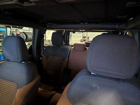 Used 2023 Ford Bronco Outer Banks image 26