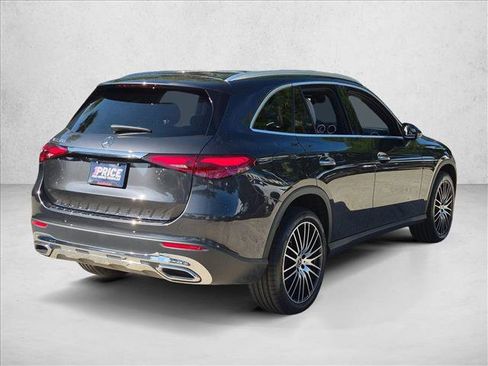 Used 2024 Mercedes-Benz GLC 300 image 5