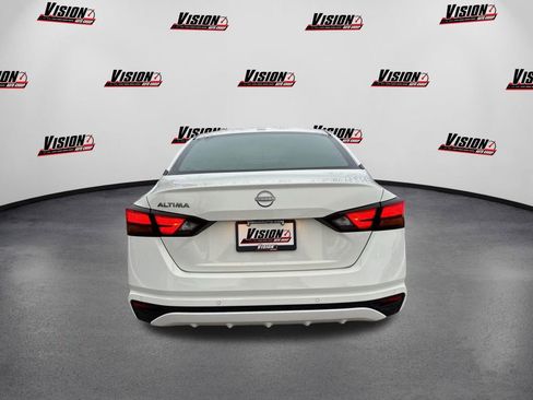 Certified 2025 Nissan Altima 2.5 S image 6