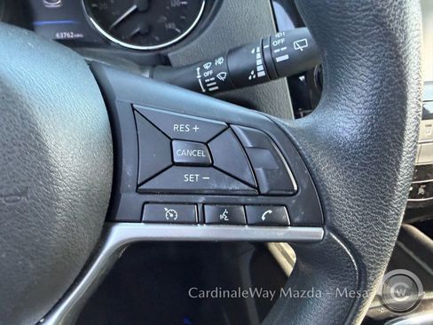 Used 2020 Nissan Rogue Sport S image 10