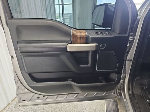 Used 2020 Ford F150 Lariat w/ Equipment Group 502A Luxury AWD/4WD image 10