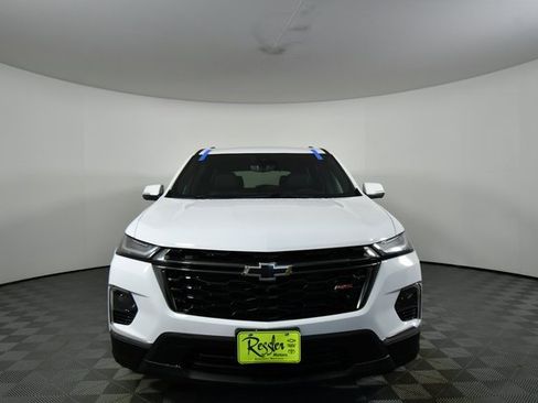 Used 2023 Chevrolet Traverse RS image 7