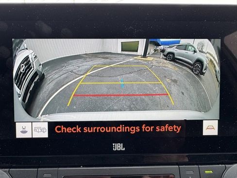 Used 2024 Toyota Grand Highlander Limited image 10