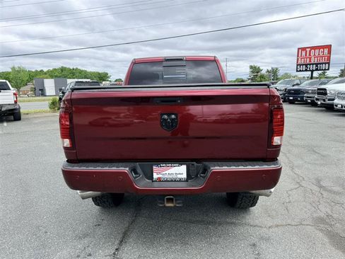 Used 2017 RAM 2500 Laramie w/ Sport Appearance Group AWD/4WD image 6
