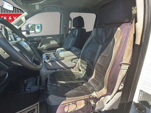 Used 2015 Chevrolet Silverado 3500 W/T w/ WT Convenience Package AWD/4WD image 27