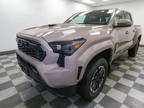 New 2026 Toyota Tacoma TRD Sport image 4