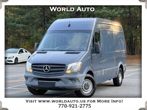 Used 2018 Mercedes-Benz Sprinter 2500 image 1