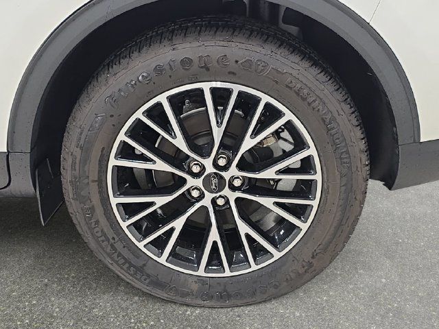 Certified 2023 Ford Escape SE w/ PHEV Premium Package FWD image 28