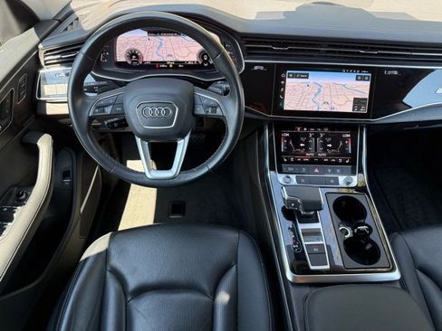 Used 2023 Audi Q8 Premium Plus w/ Premium Plus Package image 17