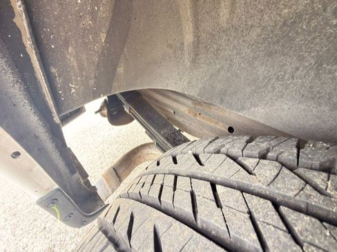 Used 2013 Chevrolet Express 2500 RWD image 32
