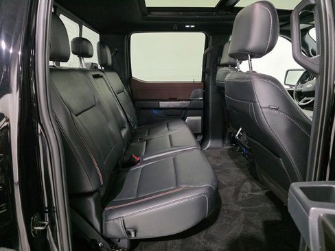 Used 2021 Ford F150 Lariat w/ Equipment Group 502A High image 26