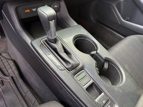 Used 2022 Honda Civic LX image 24