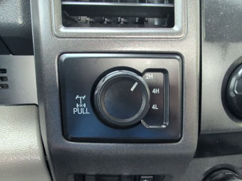 Used 2022 Ford F250 XL w/ Power Equipment Group image 23