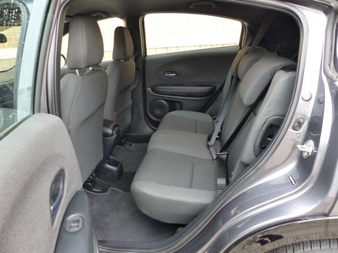 Used 2019 Honda HR-V Sport image 33