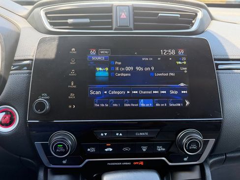 Used 2022 Honda CR-V Touring image 17