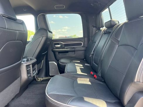 Used 2025 RAM 2500 Laramie AWD/4WD image 5