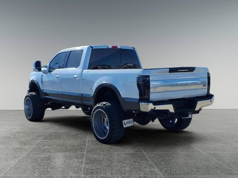 Used 2017 Ford F250 King Ranch AWD/4WD image 6