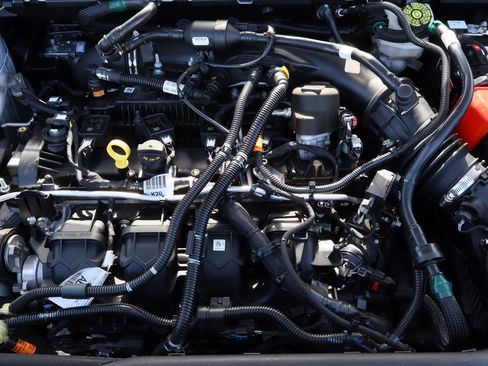 Used 2022 Ford Maverick Lariat w/ Equipment Group 500A Standard image 26