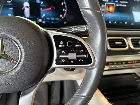 Used 2020 Mercedes-Benz GLS 450 4MATIC image 26