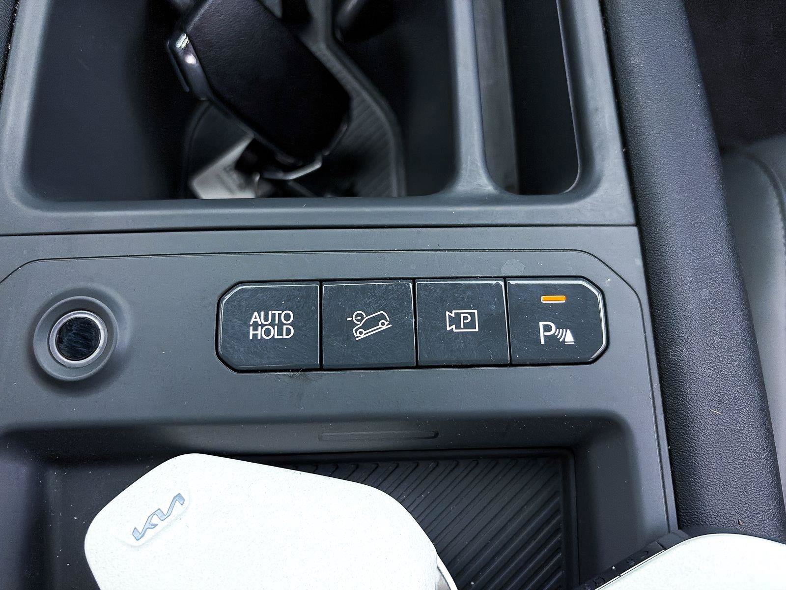 Used 2024 Kia EV9 Wind AWD/4WD image 32