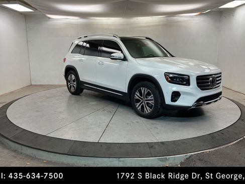 Certified 2025 Mercedes-Benz GLB 250 4MATIC image 7