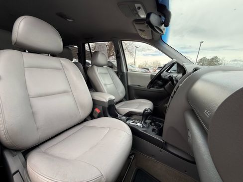 Used 2005 Hyundai Santa Fe GLS image 4