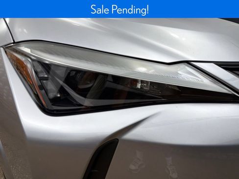 Used 2025 Lexus UX 300h AWD w/ Accessory Package (Z1) image 31