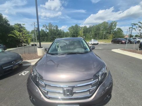 Used 2014 Honda CR-V EX-L image 2