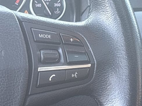 Used 2012 BMW 528i Sedan image 25