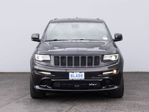 Used 2014 Jeep Grand Cherokee SRT8 w/ Luxury Group II AWD/4WD image 21