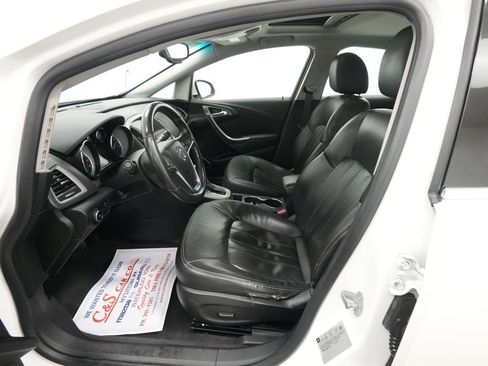 Used 2012 Buick Verano Leather FWD image 14