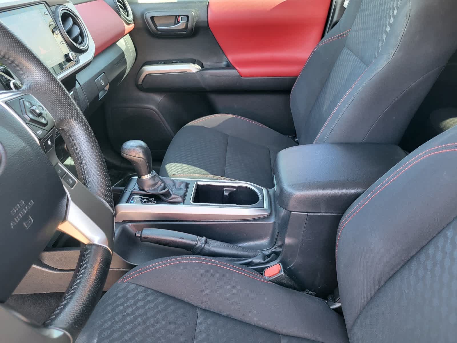 Used 2023 Toyota Tacoma SR5 RWD image 23