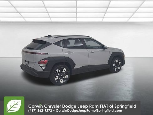 Used 2025 Hyundai Kona SEL image 15