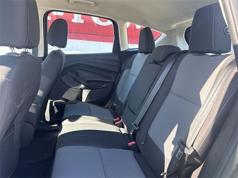 Used 2017 Ford C-MAX SE image 21