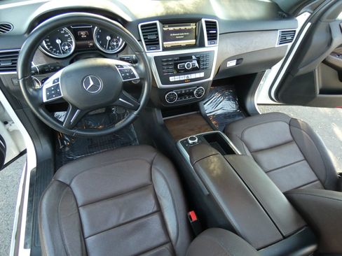Used 2015 Mercedes-Benz ML 350 4MATIC image 23